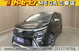 toyota voxy 2017 CFJ1719704