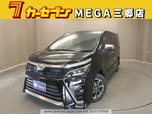toyota voxy 2017 CFJ1719704 image 1