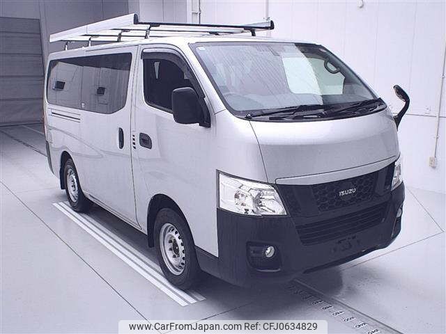 isuzu como 2018 -ISUZU--Como JVW6E26-810050---ISUZU--Como JVW6E26-810050- image 1