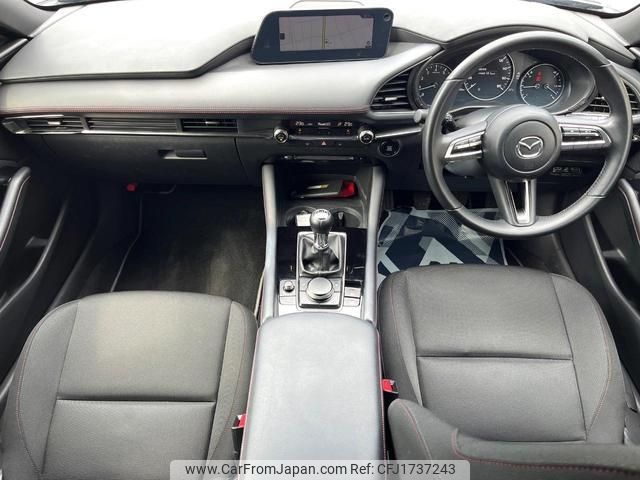 mazda mazda3-fastback 2022 CFJ1737243 image 2
