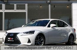 lexus is 2017 quick_quick_DAA-AVE30_AVE30-5064468