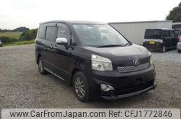 toyota voxy 2012 CFJ1772846