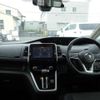 nissan serena 2018 CFJ1838326 image 4