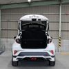 toyota c-hr 2017 quick_quick_ZYX10_ZYX10-2040199 image 16