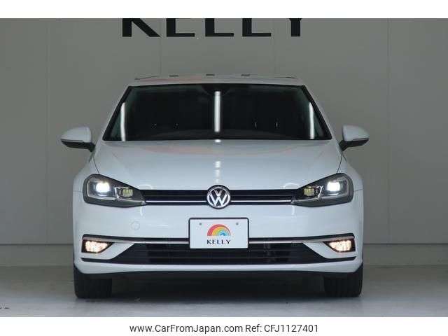 volkswagen golf 2018 quick_quick_AUCJZ_WVWZZZAUZJW261047 image 2