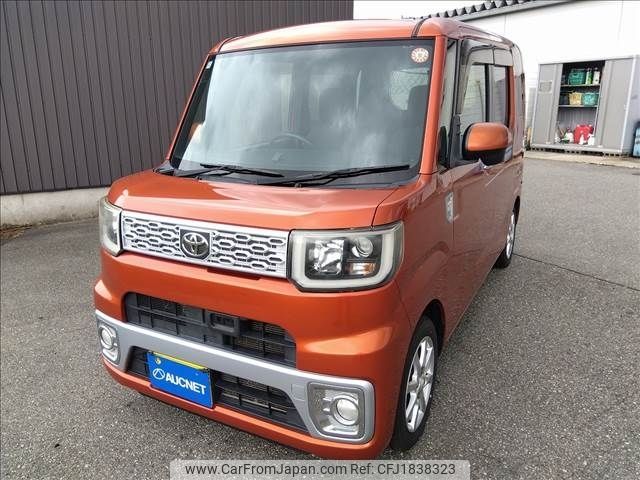 toyota pixis-mega 2016 CFJ1838323 image 1