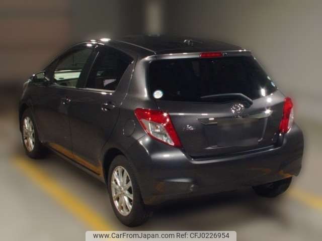 toyota vitz 2011 -TOYOTA--Vitz DBA-NSP130--NSP130-2056168---TOYOTA--Vitz DBA-NSP130--NSP130-2056168- image 2