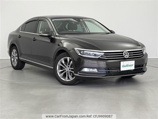 volkswagen passat 2015 -VOLKSWAGEN--VW Passat DBA-3CCZE--WVWZZZ3CZGE028961---VOLKSWAGEN--VW Passat DBA-3CCZE--WVWZZZ3CZGE028961- image 1