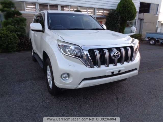 toyota land-cruiser-prado 2016 -TOYOTA--Land Cruiser Prado LDA-GDJ150W--GDJ150-0010456---TOYOTA--Land Cruiser Prado LDA-GDJ150W--GDJ150-0010456- image 2