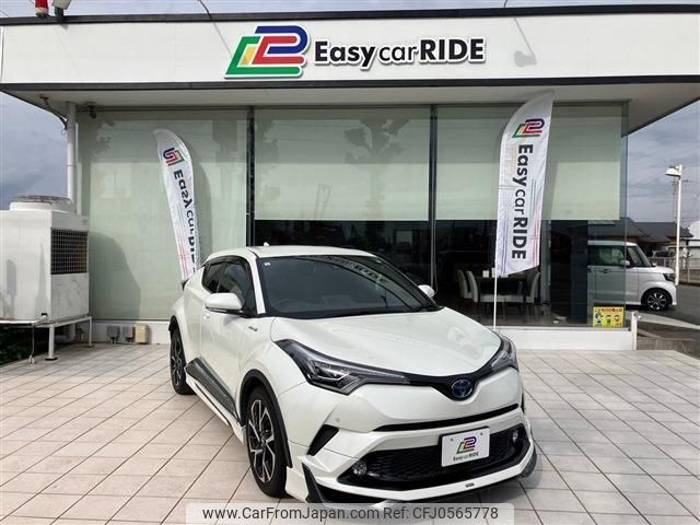 toyota c-hr 2017 quick_quick_DAA-ZYX10_ZYX10-2008627 image 1