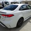 toyota corolla 2019 -TOYOTA--Corolla ZWE211--ZWE211-6001053---TOYOTA--Corolla ZWE211--ZWE211-6001053- image 2