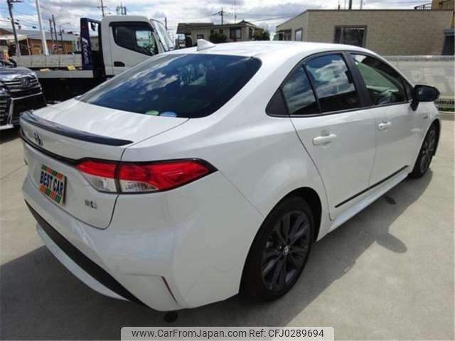 toyota corolla 2019 -TOYOTA--Corolla ZWE211--ZWE211-6001053---TOYOTA--Corolla ZWE211--ZWE211-6001053- image 2