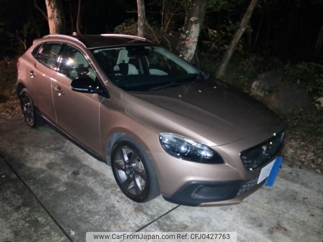 volvo v40 2014 -VOLVO--Volvo V40 DBA-MB5204T--YV1MZ6356E2049057---VOLVO--Volvo V40 DBA-MB5204T--YV1MZ6356E2049057- image 2