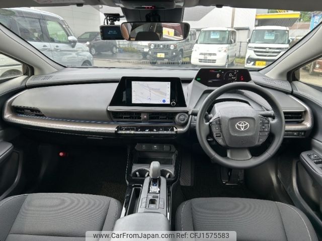 toyota prius 2023 CFJ1575583 image 2