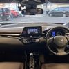 toyota c-hr 2017 quick_quick_DAA-ZYX10_ZYX10-2070952 image 2