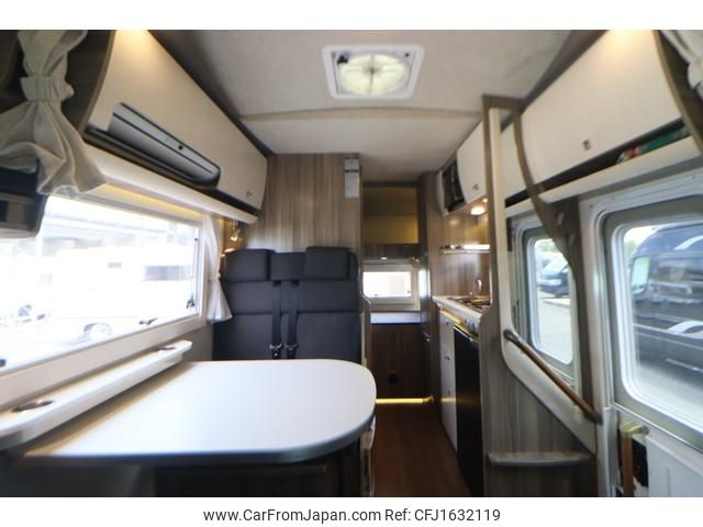 toyota camroad 2017 CFJ1632119 image 2