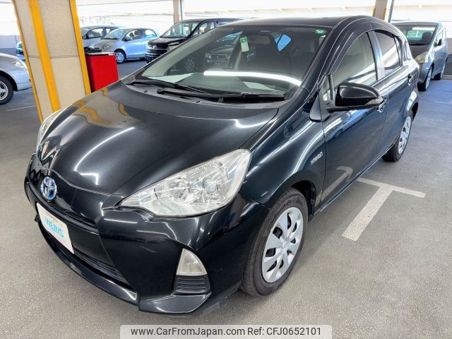 toyota aqua 2014 AF-NHP10-6342018 image 1