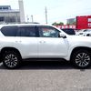 toyota land-cruiser-prado 2022 25410302 image 6
