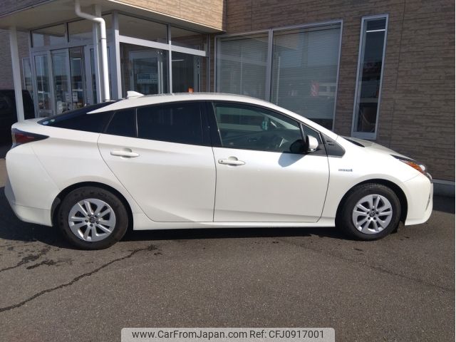 toyota prius 2016 -TOYOTA--Prius DAA-ZVW50--ZVW50-8032035---TOYOTA--Prius DAA-ZVW50--ZVW50-8032035- image 2