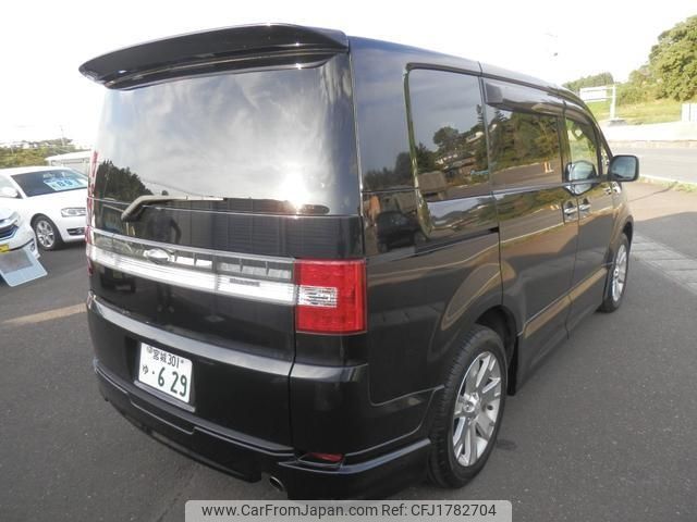 mitsubishi delica-d5 2010 CFJ1782704 image 2
