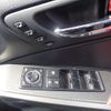lexus is 2015 CFJ1707490 image 27
