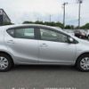 toyota aqua 2012 646828-Y2025040318F-21 image 3