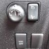 nissan dualis 2010 646828-Y2025050315F-21 image 14