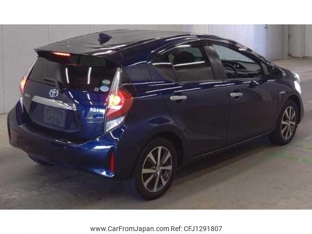 toyota aqua 2018 quick_quick_DAA-NHP10_6753979 image 2