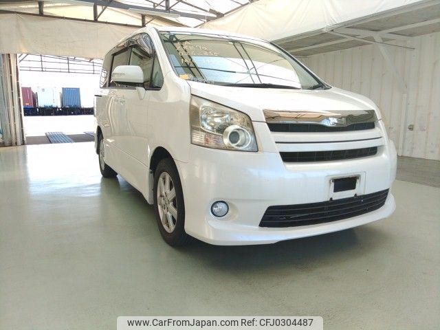 toyota noah 2009 ENHANCEAUTO_1_ea288453 image 1