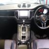 porsche macan 2017 CFJ1738138 image 2