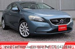 volvo v40 2013 K00147