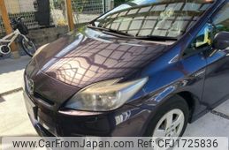 toyota prius 2011 CFJ1725836