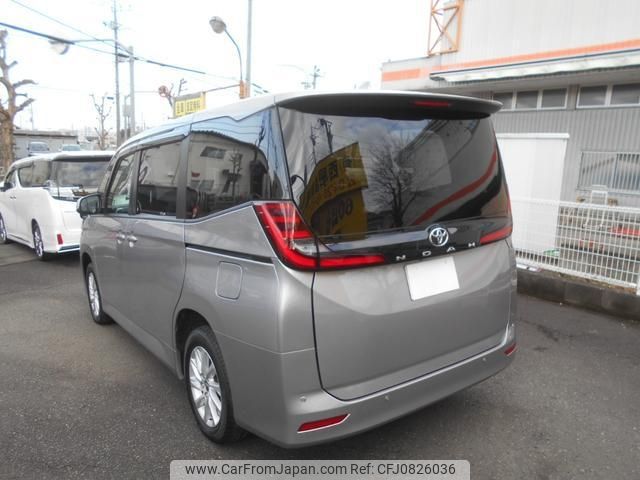 toyota noah 2023 -TOYOTA 【名変中 】--Noah MZRA95W--0013840---TOYOTA 【名変中 】--Noah MZRA95W--0013840- image 2