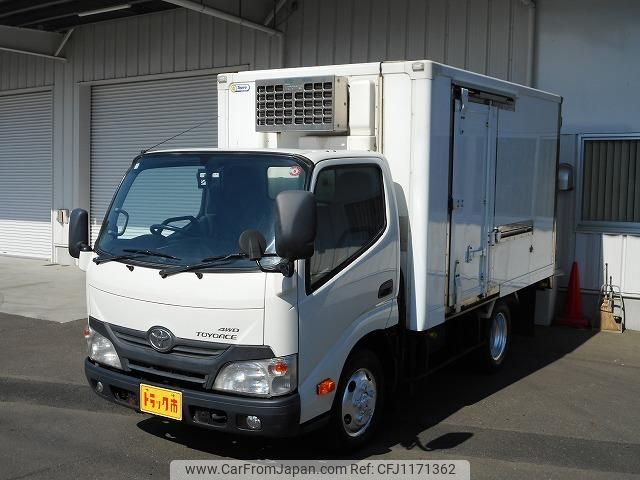 toyota dyna-truck 2015 GOO_NET_EXCHANGE_0903894A30250512W001 image 1