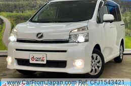toyota voxy 2010 CFJ1543421