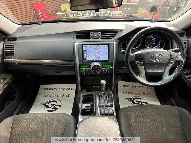 toyota mark-x 2013 CFJ9480681 image 2