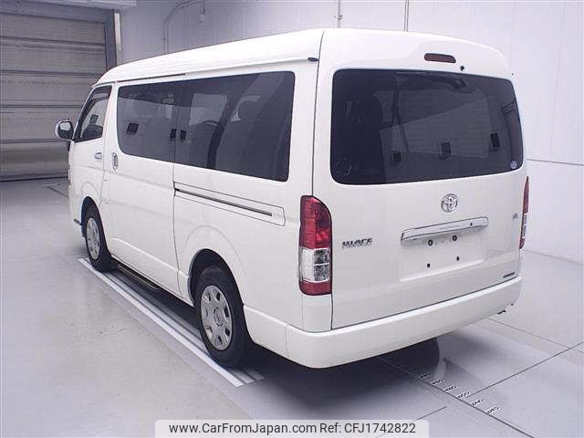 toyota hiace-wagon 2018 CFJ1742822 image 2