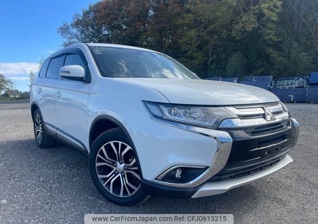 mitsubishi outlander 2018 REALMOTOR_N5025010012F-10 image 1