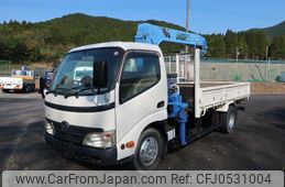 hino dutro 2010 GOO_NET_EXCHANGE_1100588A30241206W001