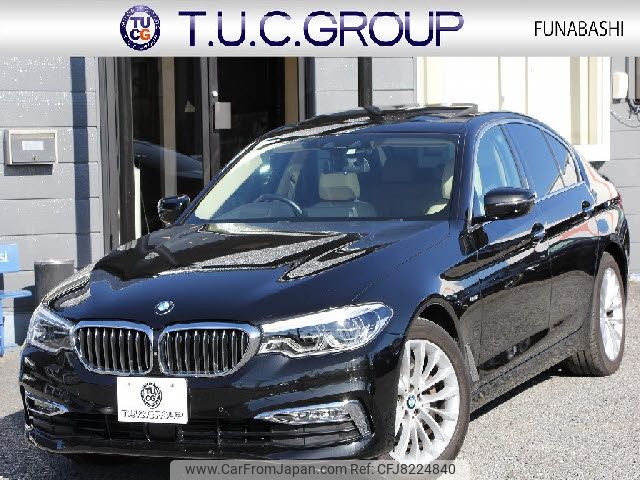 bmw 5-series 2017 -BMW--BMW 5 Series LDA-JC20--WBAJC320X0WA06363---BMW--BMW 5 Series LDA-JC20--WBAJC320X0WA06363- image 1