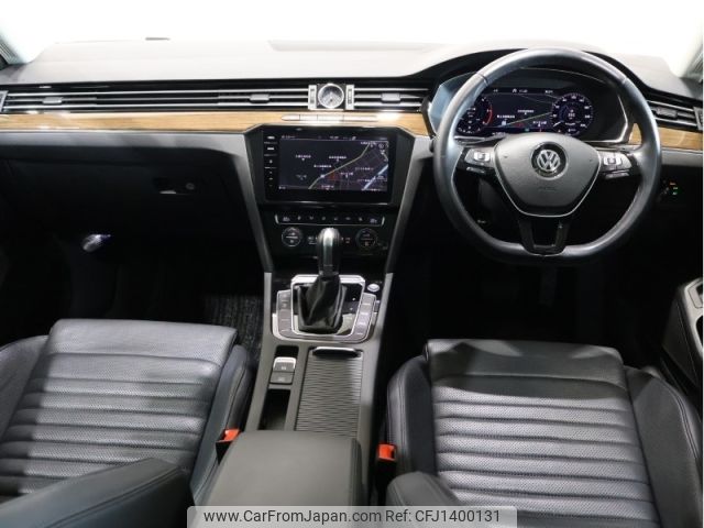 volkswagen passat-variant 2020 -VOLKSWAGEN--VW Passat Variant LDA-3CDFC--WVWZZZ3CZKE115825---VOLKSWAGEN--VW Passat Variant LDA-3CDFC--WVWZZZ3CZKE115825- image 2