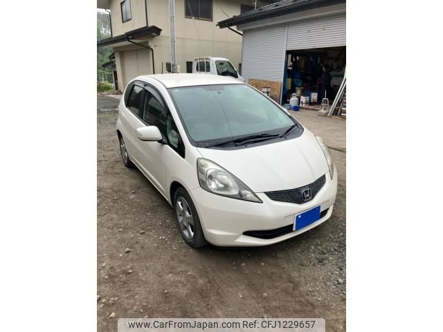 honda fit 2010 -HONDA--Fit DBA-GE6--GE6-1397705---HONDA--Fit DBA-GE6--GE6-1397705- image 1