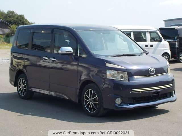 toyota voxy 2009 -TOYOTA--Voxy DBA-ZRR70W--ZRR70-0266092---TOYOTA--Voxy DBA-ZRR70W--ZRR70-0266092- image 1