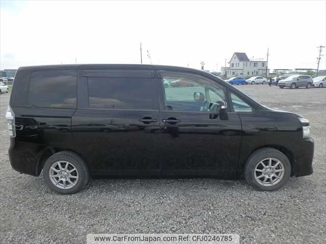 toyota voxy 2010 NIKYO_FK30127 image 1