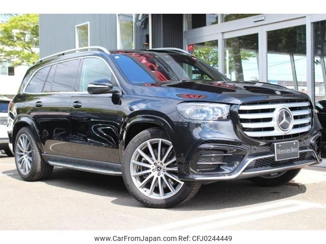 mercedes-benz gls-class 2023 quick_quick_3CA-167933_W1N1679332B047832 image 1