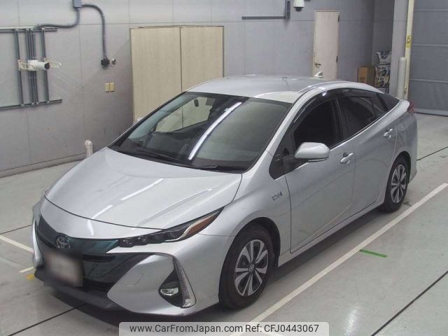 toyota prius-phv 2017 -TOYOTA--Prius PHV ZVW52-3043911---TOYOTA--Prius PHV ZVW52-3043911- image 1