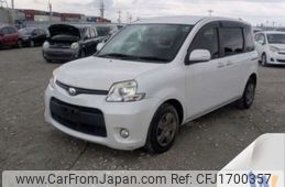 toyota sienta 2013 CFJ1700357