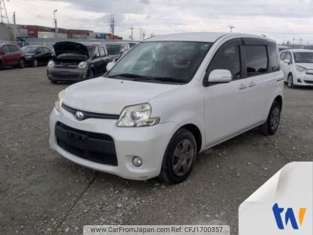 toyota sienta 2013 CFJ1700357 image 1