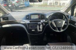 nissan elgrand 2012 504928-930668