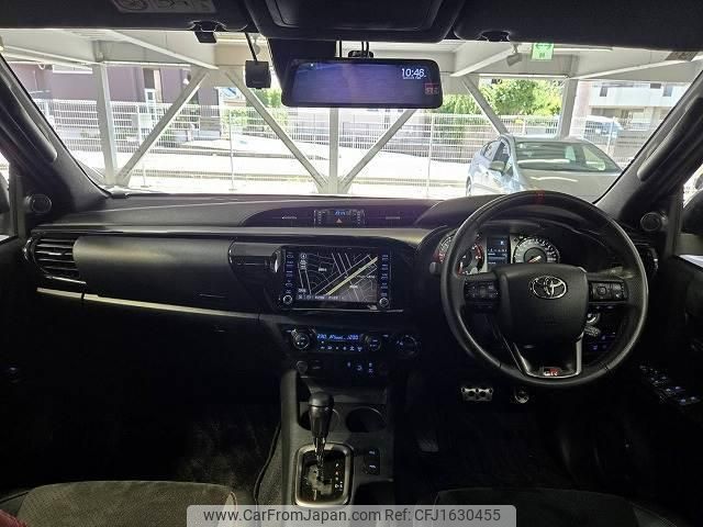 toyota hilux 2023 CFJ1630455 image 2